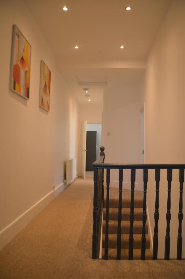 Two Bedroom Apartment In Londres Exterior foto